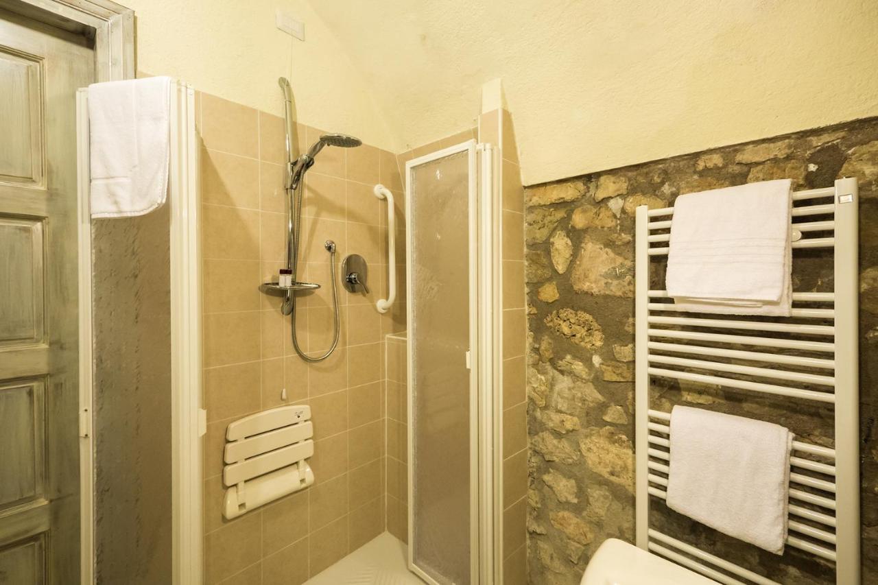 Agriturismo La Commenda-Adults Only Cascia Oda fotoğraf
