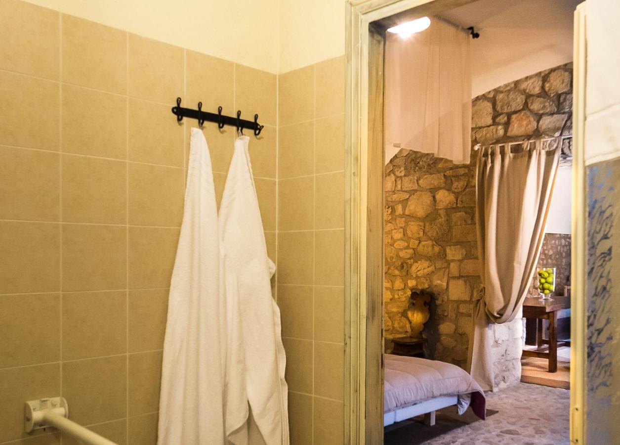 Agriturismo La Commenda-Adults Only Cascia Oda fotoğraf