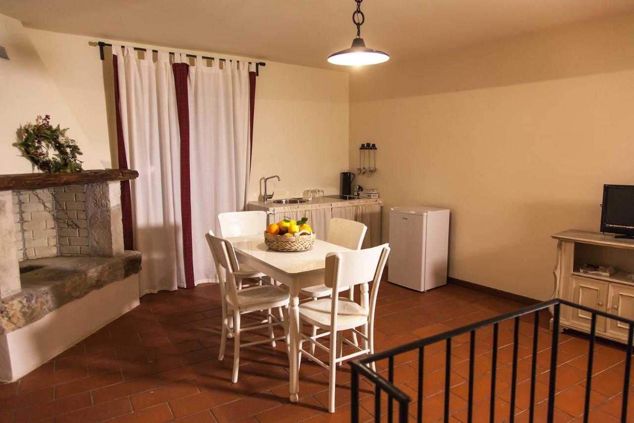 Agriturismo La Commenda-Adults Only Cascia Oda fotoğraf