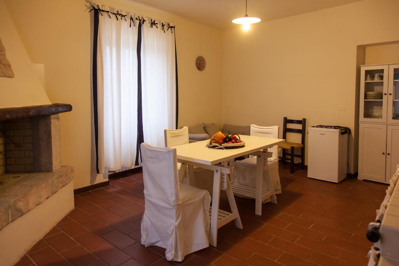 Agriturismo La Commenda-Adults Only Cascia Oda fotoğraf